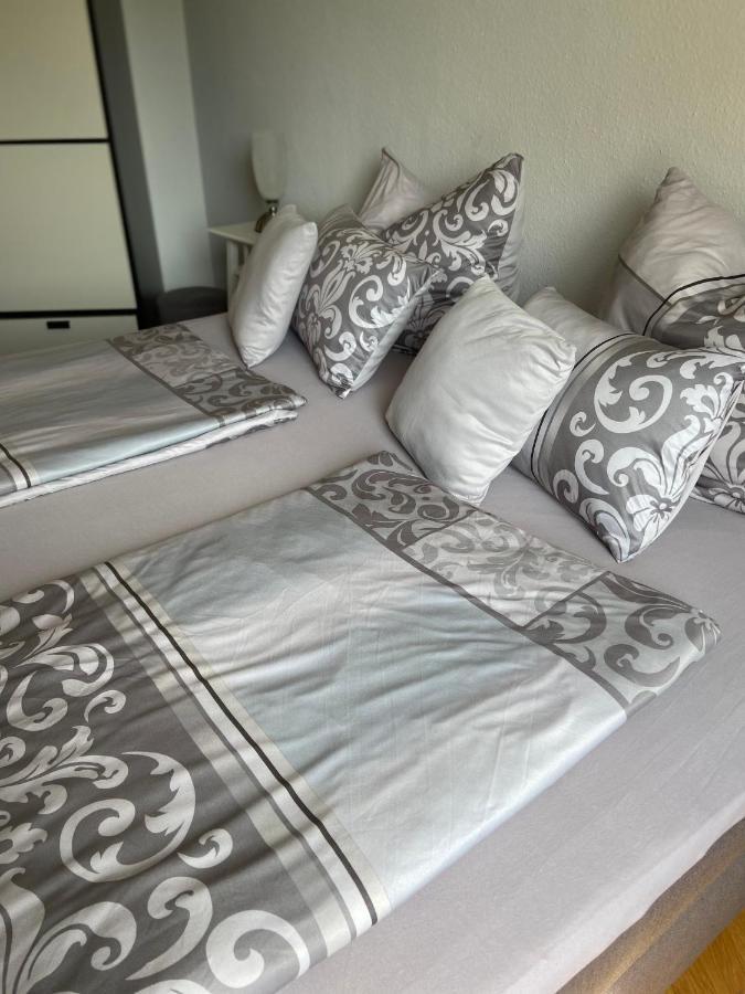 Cityapartment direkt am Hafen Friedrichshafen Bagian luar foto