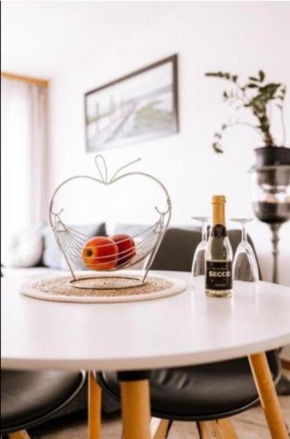 Cityapartment direkt am Hafen Friedrichshafen Bagian luar foto